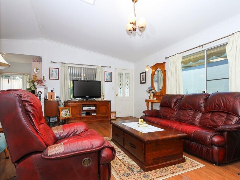 238/270 South Western Highway, Mount Richon WA 6112