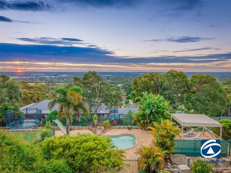 16 Rise Court, Mount Richon WA 6112