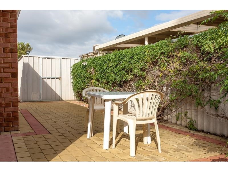 42/25 Dale Road, Armadale WA 6112