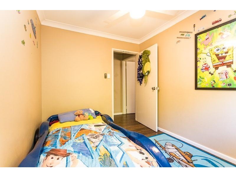 12 Durnsford Way, Camillo WA 6111