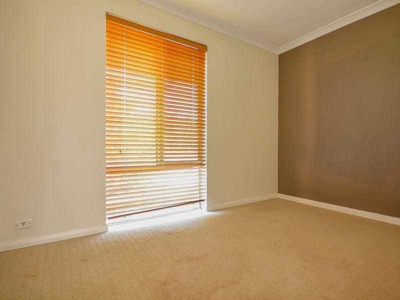 22 Snook Place, Seville Grove WA 6112