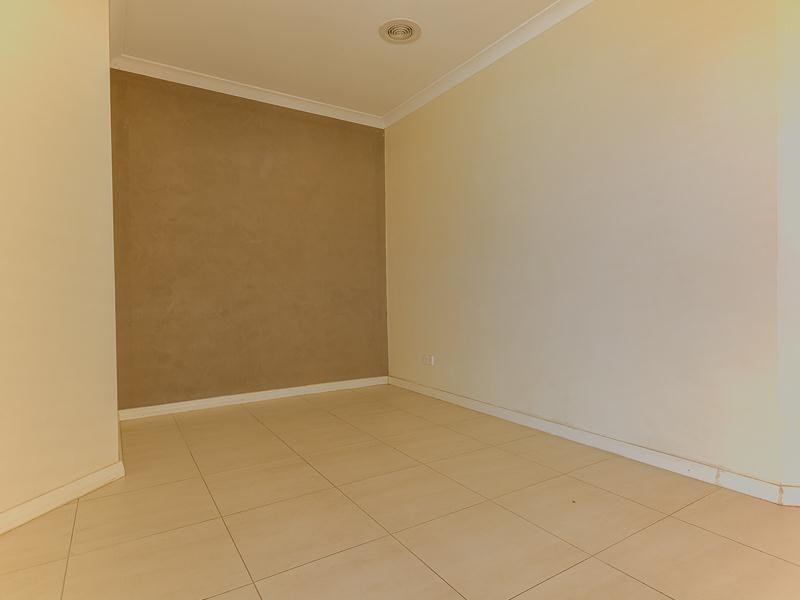 22 Snook Place, Seville Grove WA 6112