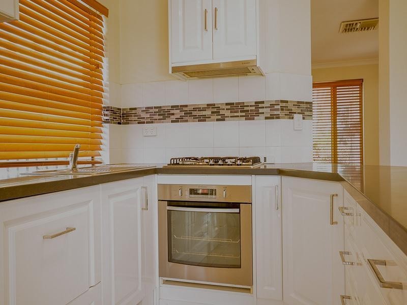 22 Snook Place, Seville Grove WA 6112