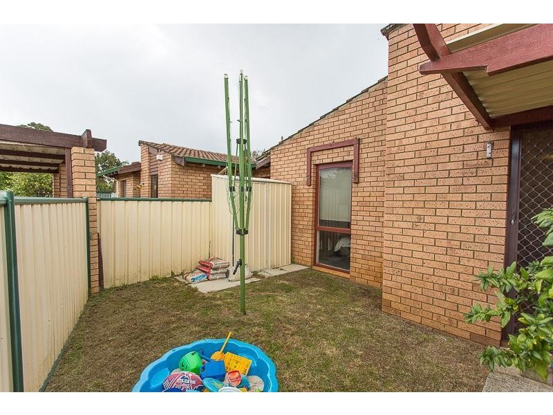 2/324 Streich Avenue, Armadale WA 6112