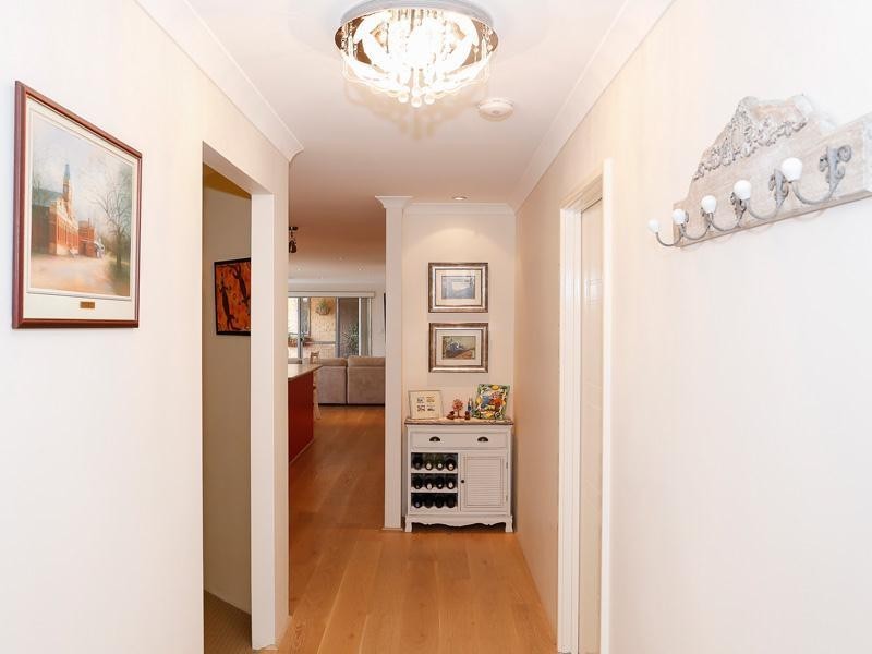 82 Verdant Crescent, Seville Grove WA 6112