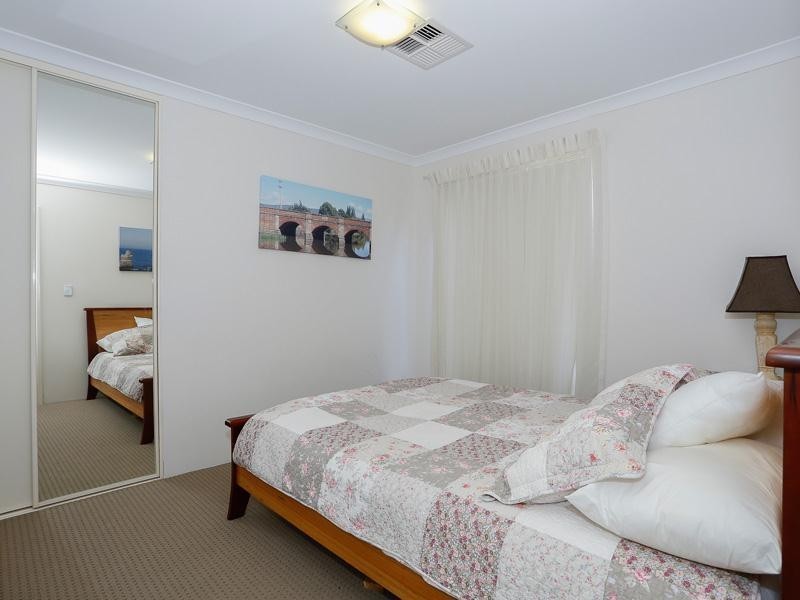 82 Verdant Crescent, Seville Grove WA 6112