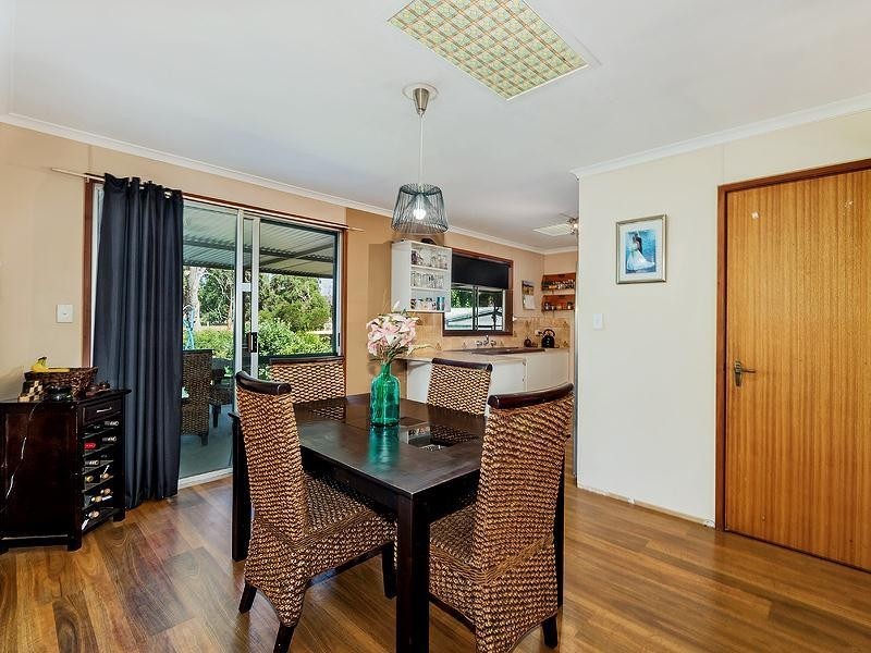 30 Walton Street, Keysbrook WA 6126