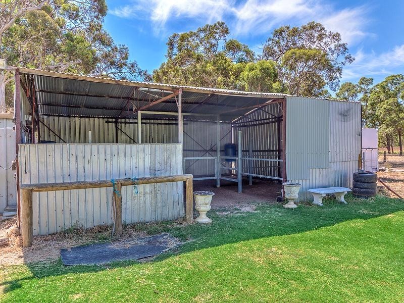 30 Walton Street, Keysbrook WA 6126