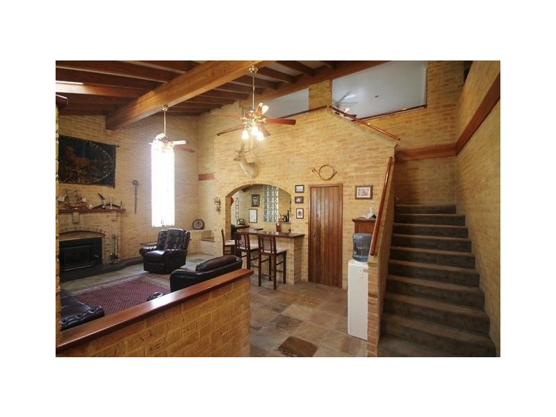 5 Binburra Way, Mount Nasura WA 6112