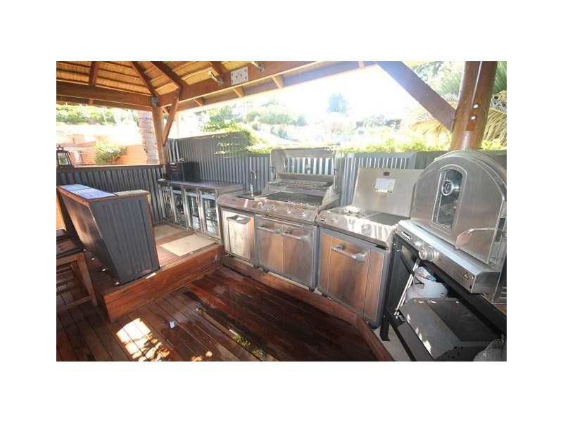 5 Binburra Way, Mount Nasura WA 6112