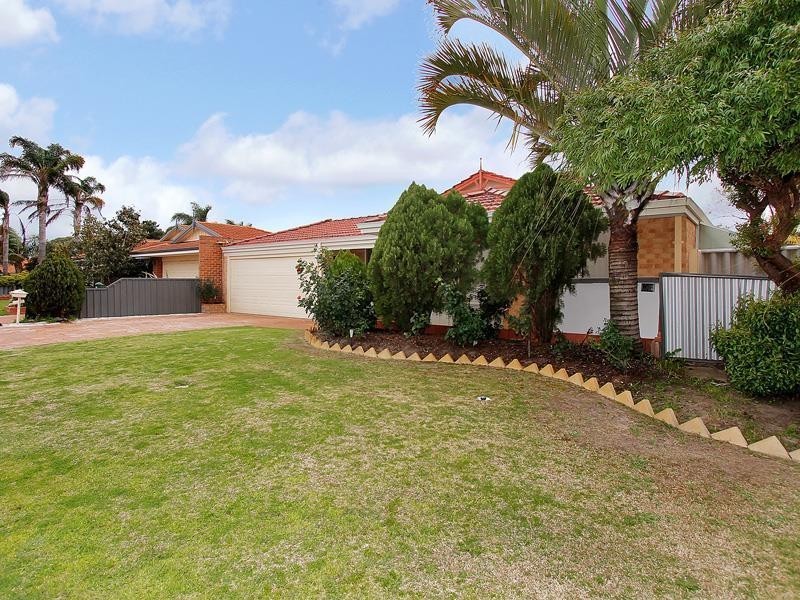 5 Kanani Drive, Canning Vale WA 6155