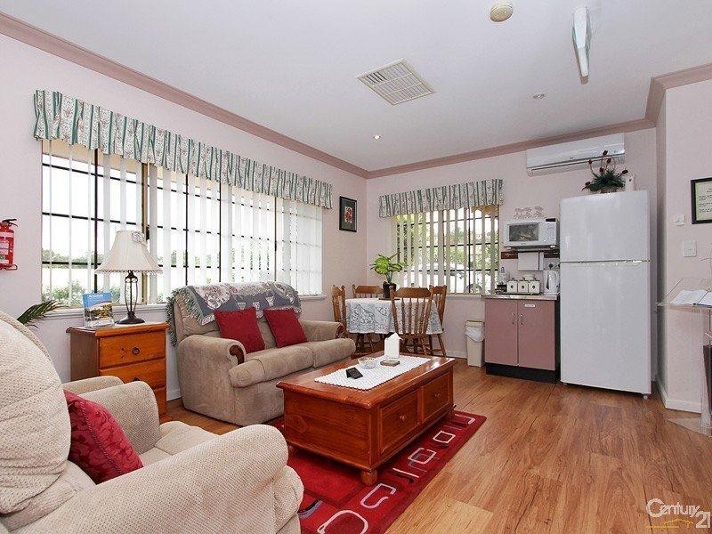 3161 Albany Highway, Armadale WA 6112