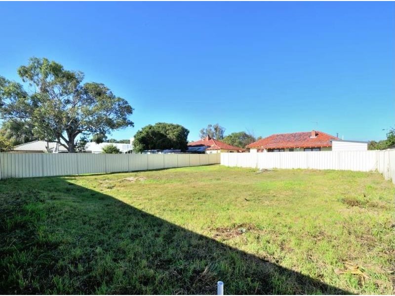 54A Lake Street, Rockingham WA 6168