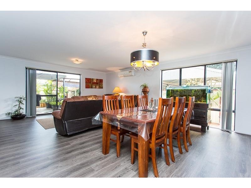 4 Lefroy Road, Mount Nasura WA 6112