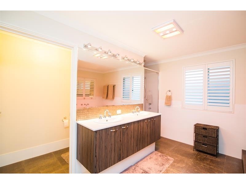 5 Carbine Bend, Byford WA 6122