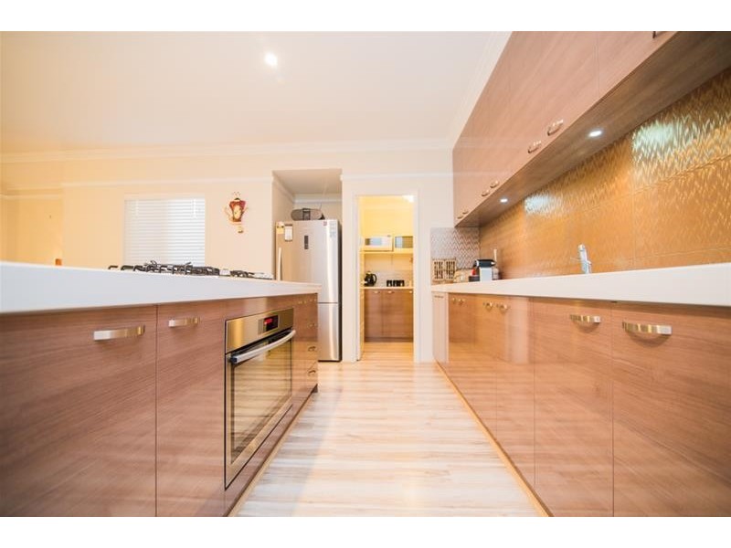 5 Carbine Bend, Byford WA 6122