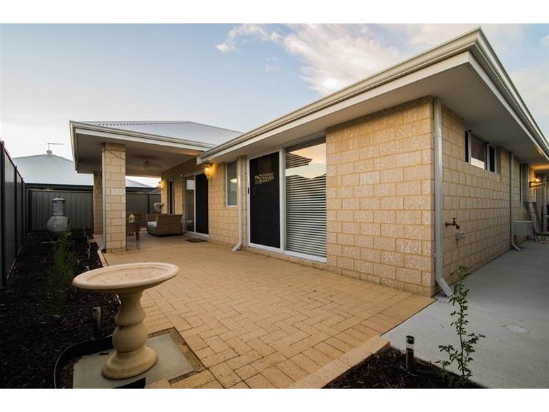 5 Carbine Bend, Byford WA 6122