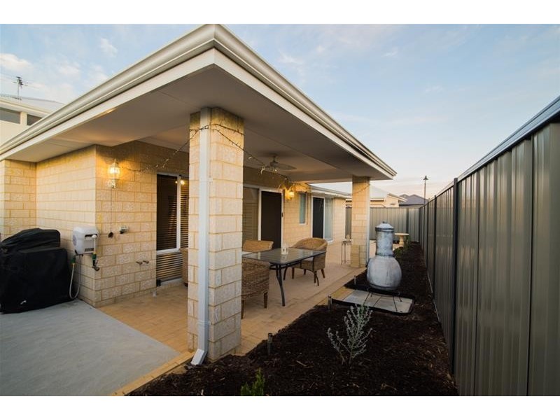 5 Carbine Bend, Byford WA 6122