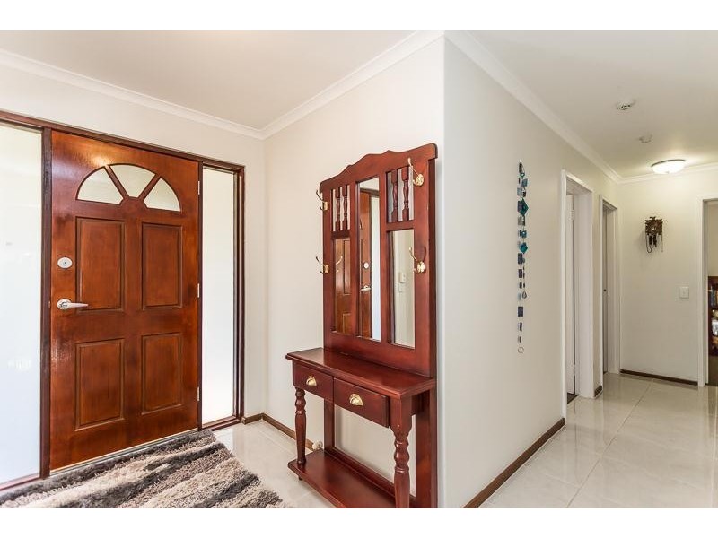 9 Markaling Close, Hillman WA 6168