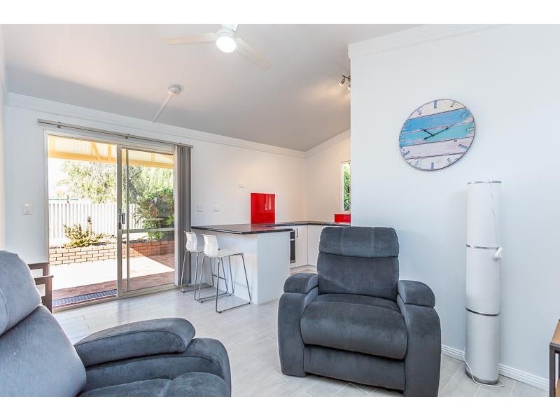 9 Markaling Close, Hillman WA 6168