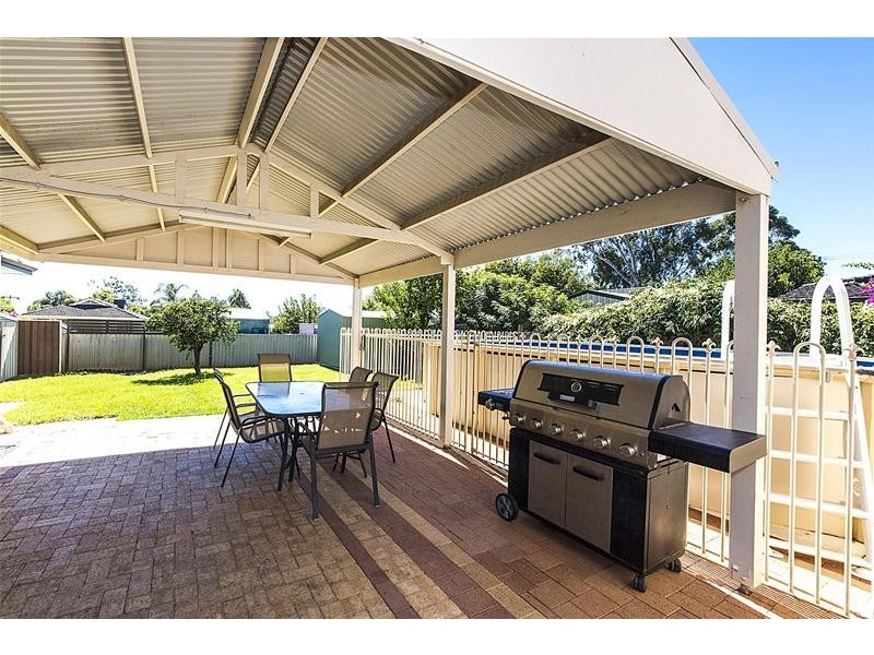 21 Winchester Road, Armadale WA 6112