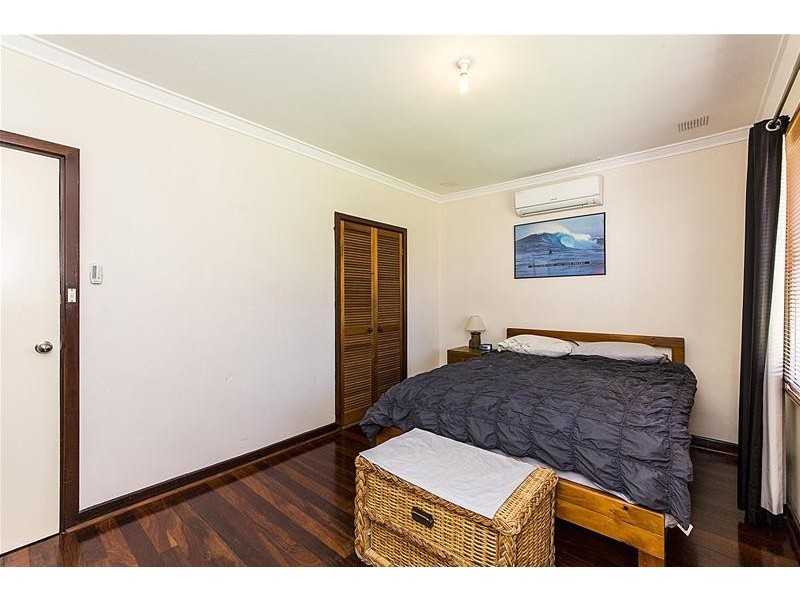 21 Winchester Road, Armadale WA 6112