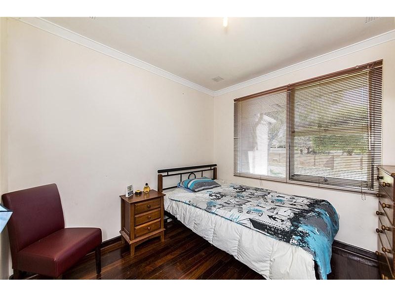 21 Winchester Road, Armadale WA 6112