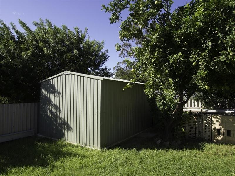 21 Winchester Road, Armadale WA 6112