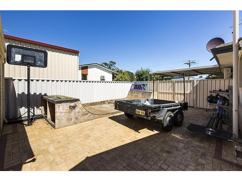 21 Winchester Road, Armadale WA 6112