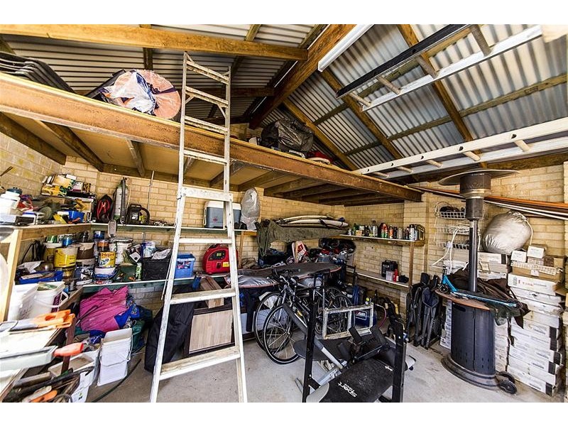 21 Winchester Road, Armadale WA 6112