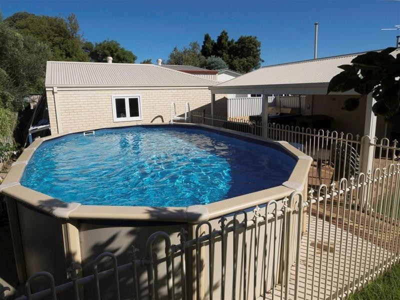 21 Winchester Road, Armadale WA 6112