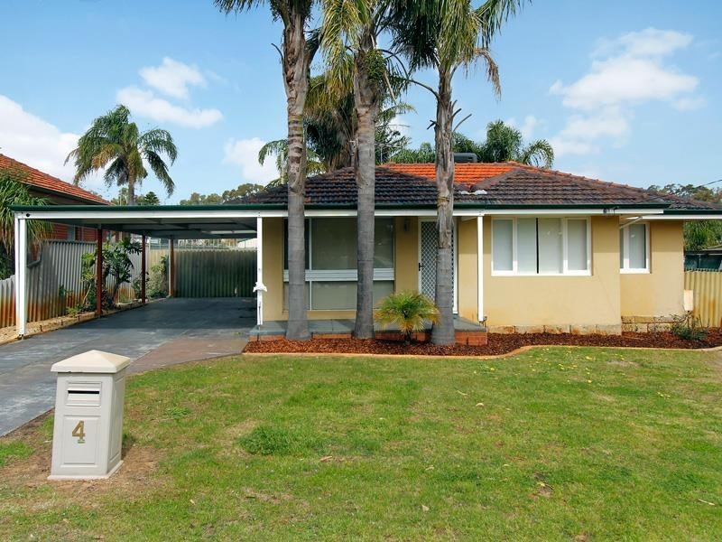 4 Clark Way, Orelia WA 6167