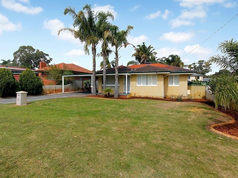 4 Clark Way, Orelia WA 6167