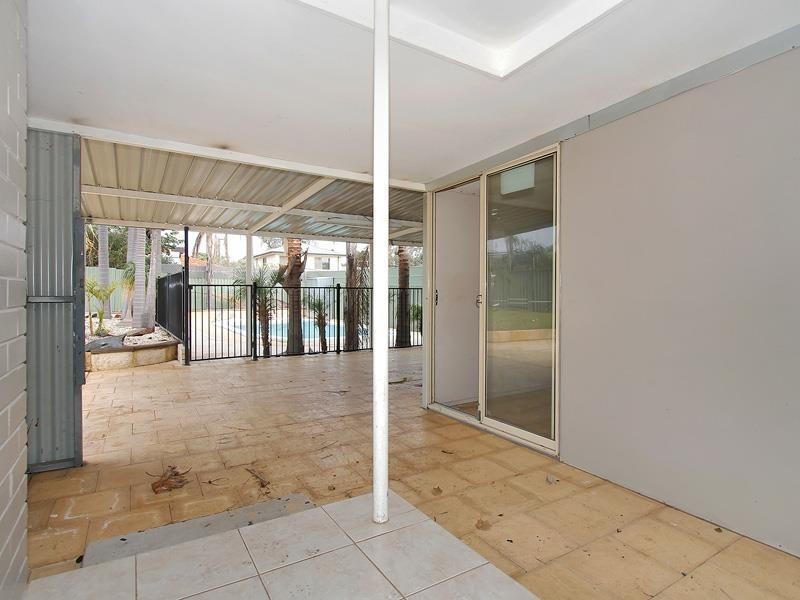 4 Clark Way, Orelia WA 6167