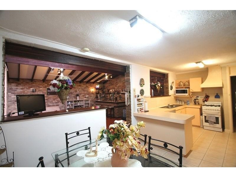 43  Dawson Street, Armadale WA 6112