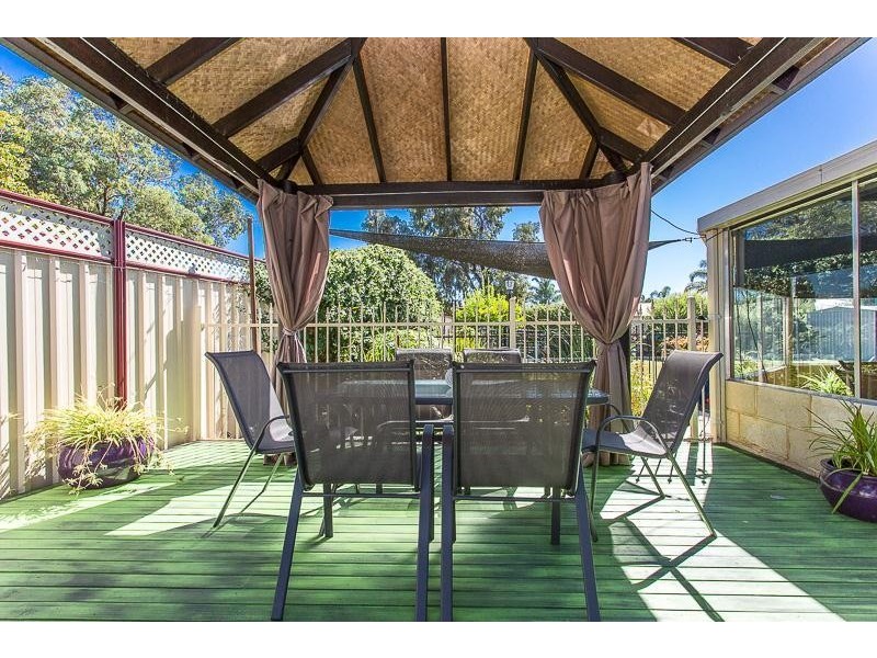 84 Ralphs Street, Seville Grove WA 6112