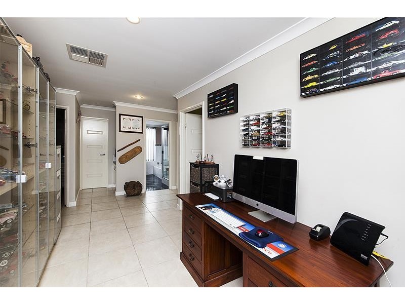 48 Brindabella Avenue, Rockingham WA 6168