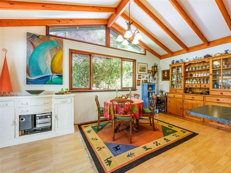 15 Possum Place, Kelmscott WA 6111