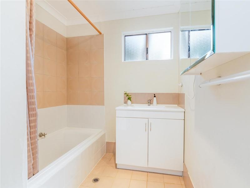 15 Possum Place, Kelmscott WA 6111