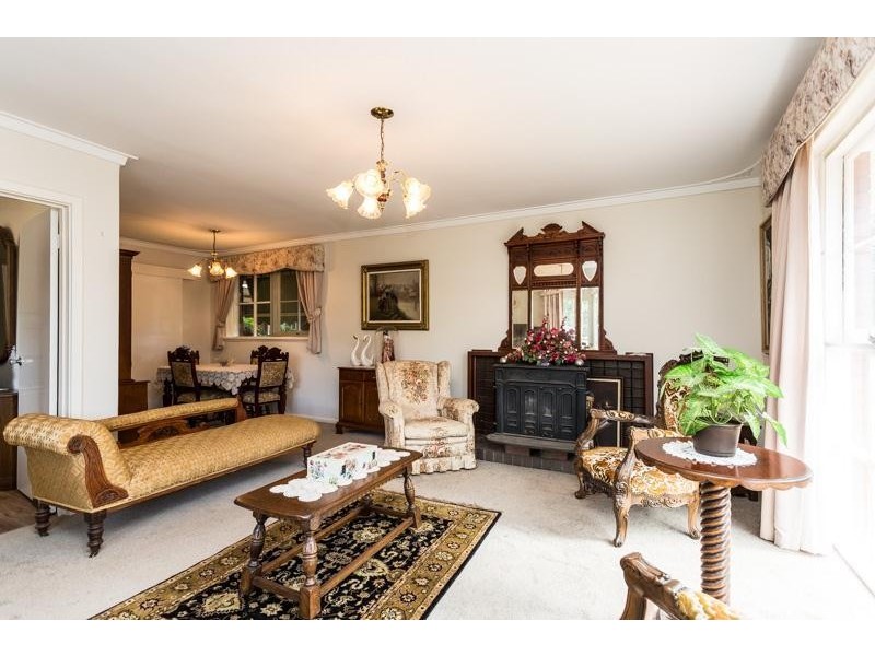 307 Albany Highway, Bedfordale WA 6112