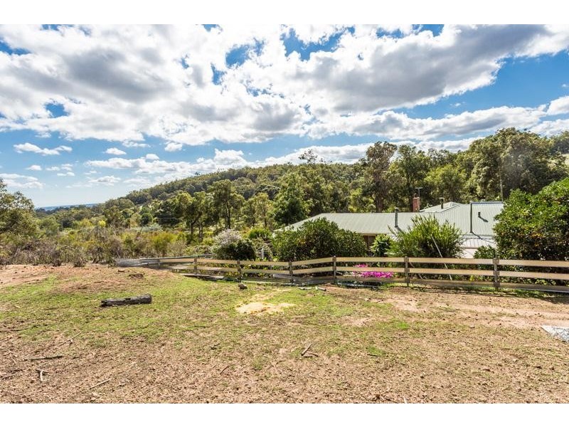 307 Albany Highway, Bedfordale WA 6112