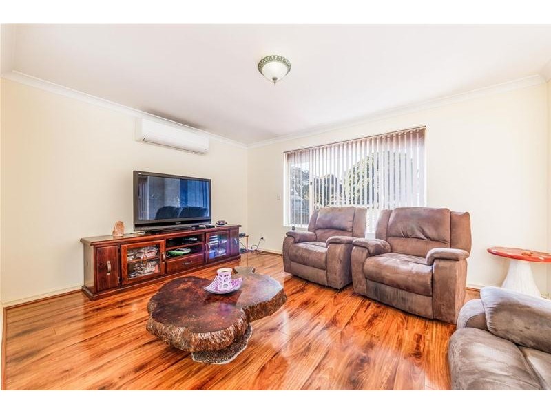 1 Ralphs Street, Seville Grove WA 6112