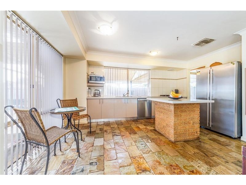 1 Ralphs Street, Seville Grove WA 6112