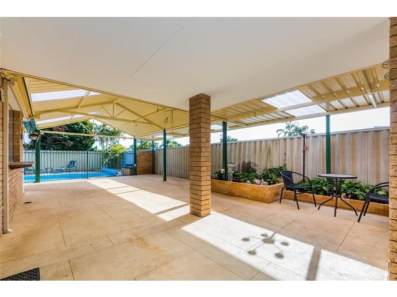 1 Ralphs Street, Seville Grove WA 6112