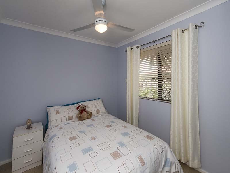 34 Inverness Circle, Camillo WA 6111