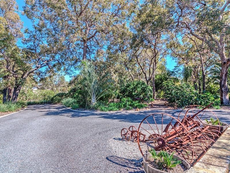 48 Harwood Pass, Darling Downs WA 6122