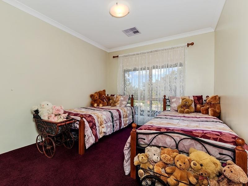 48 Harwood Pass, Darling Downs WA 6122