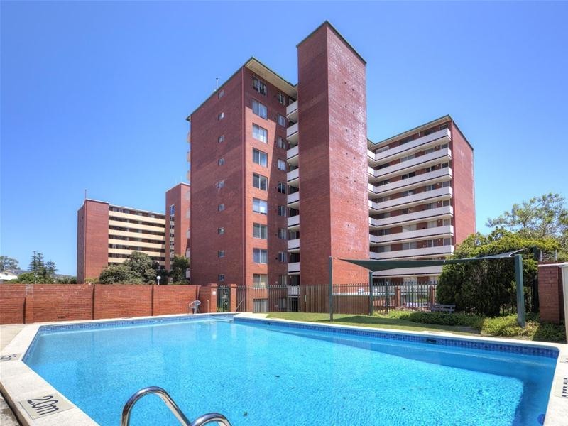 1/8 Hampton Street, Burswood WA 6100