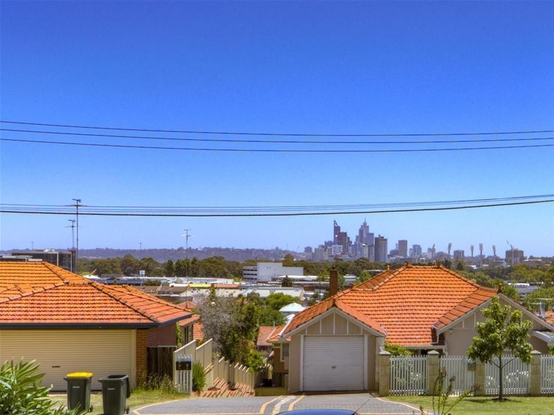 1/8 Hampton Street, Burswood WA 6100