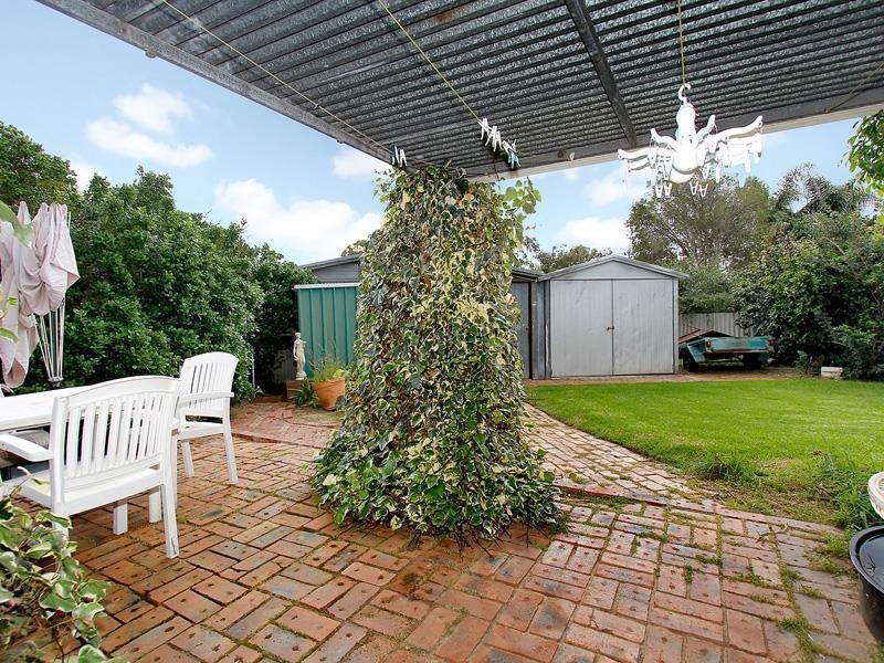 9 Reeves Court, Kelmscott WA 6111